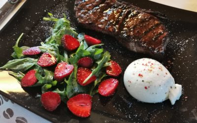 Roastbeef mit Burrata und Salat